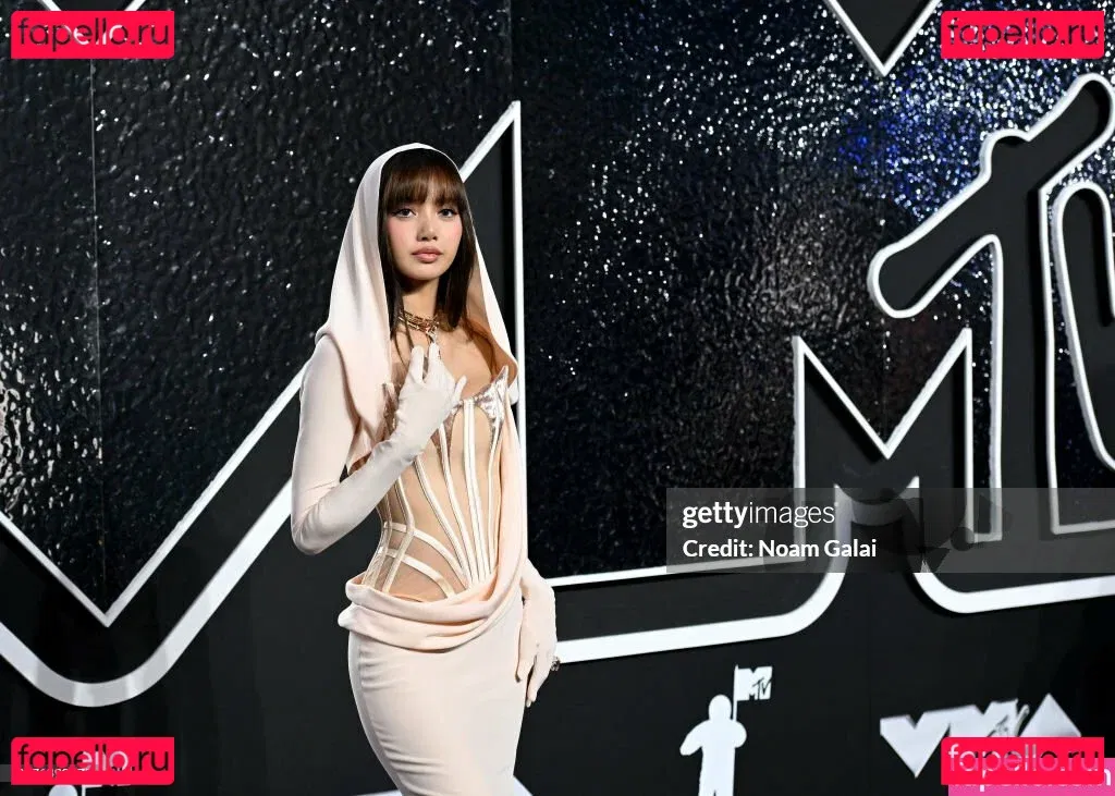 Lisa Blackpink Onlyfans Photo Gallery 