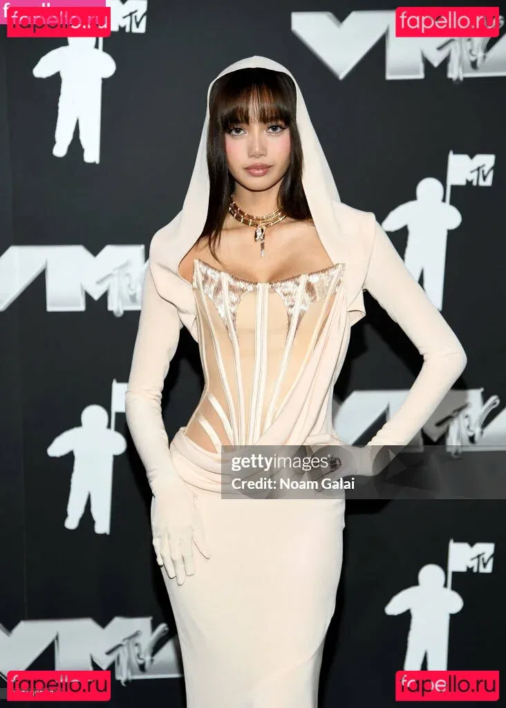 Lisa Blackpink Onlyfans Photo Gallery 