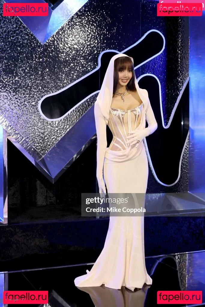 Lisa Blackpink Onlyfans Photo Gallery 