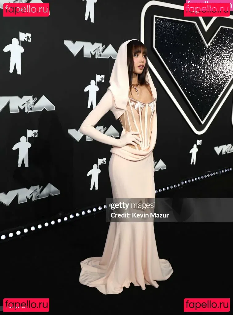 Lisa Blackpink Onlyfans Photo Gallery 