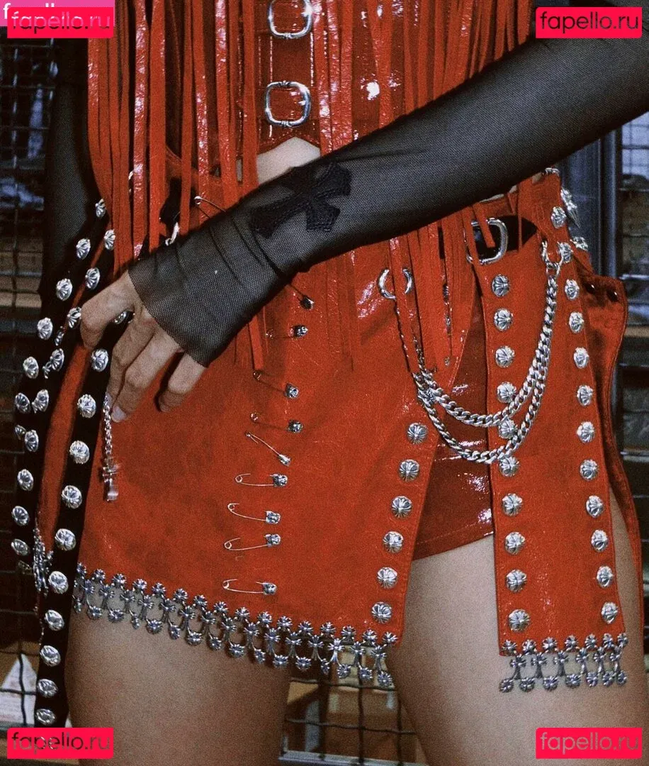 Lisa Blackpink Onlyfans Photo Gallery 