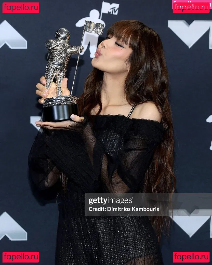 Lisa Blackpink Onlyfans Photo Gallery 