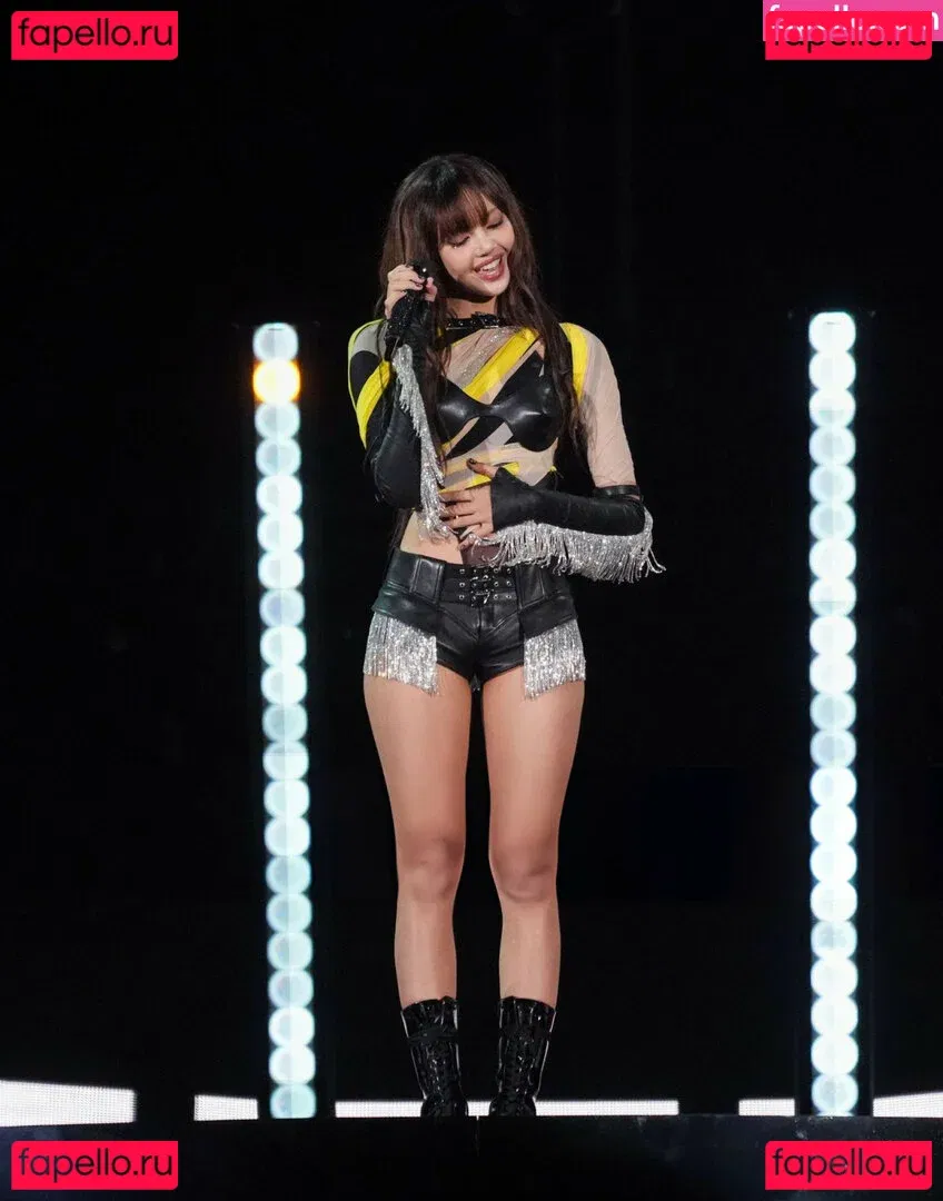 Lisa Blackpink Onlyfans Photo Gallery 