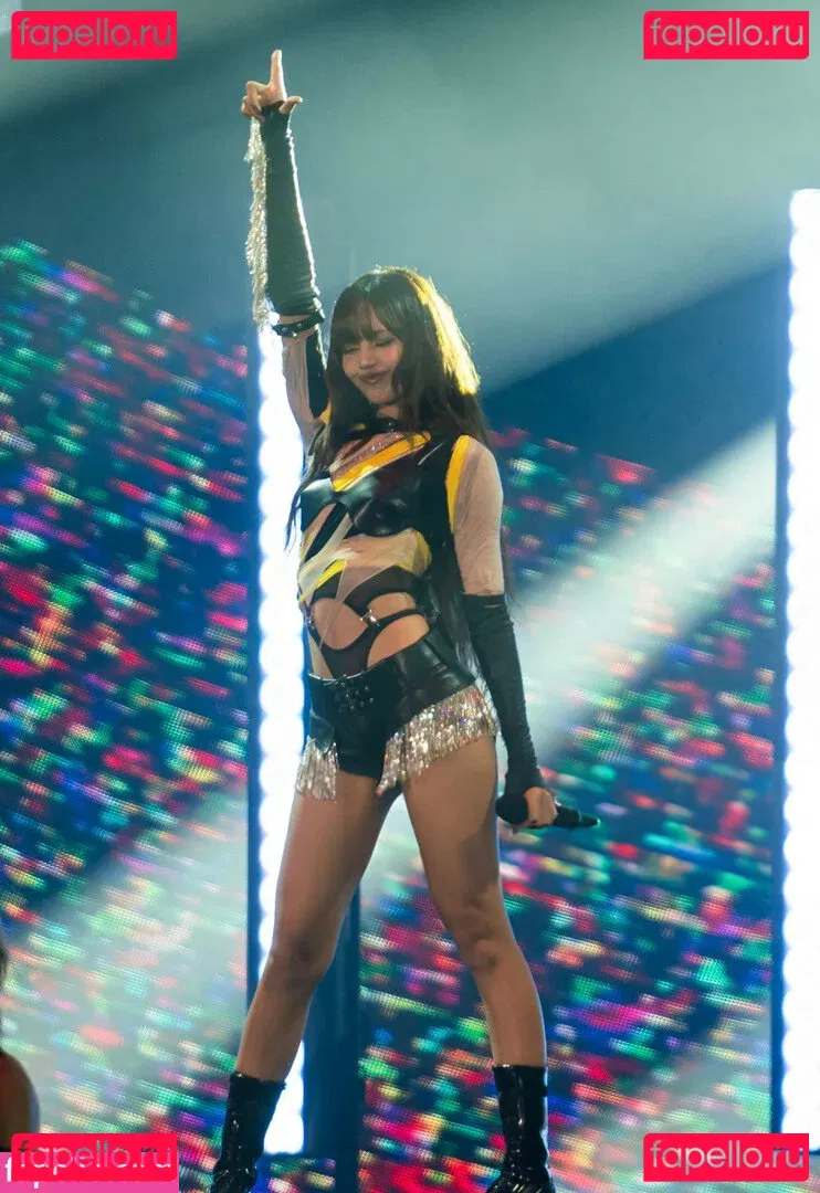 Lisa Blackpink Onlyfans Photo Gallery 