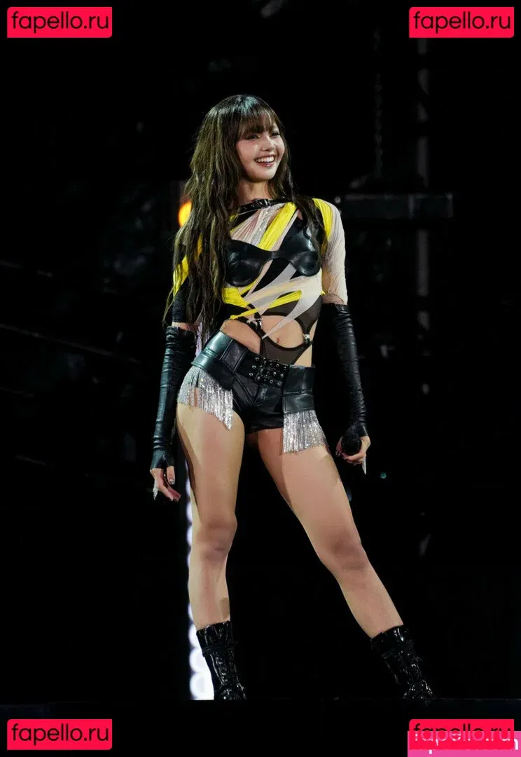 Lisa Blackpink Onlyfans Photo Gallery 