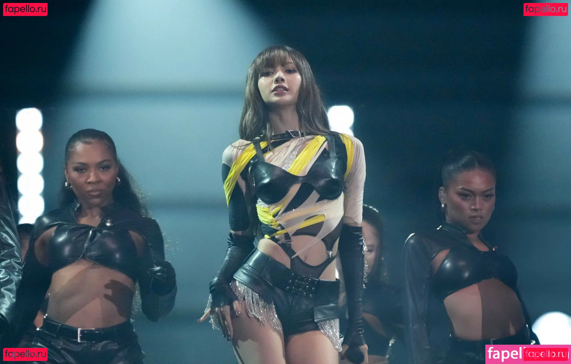 Lisa Blackpink Onlyfans Photo Gallery 