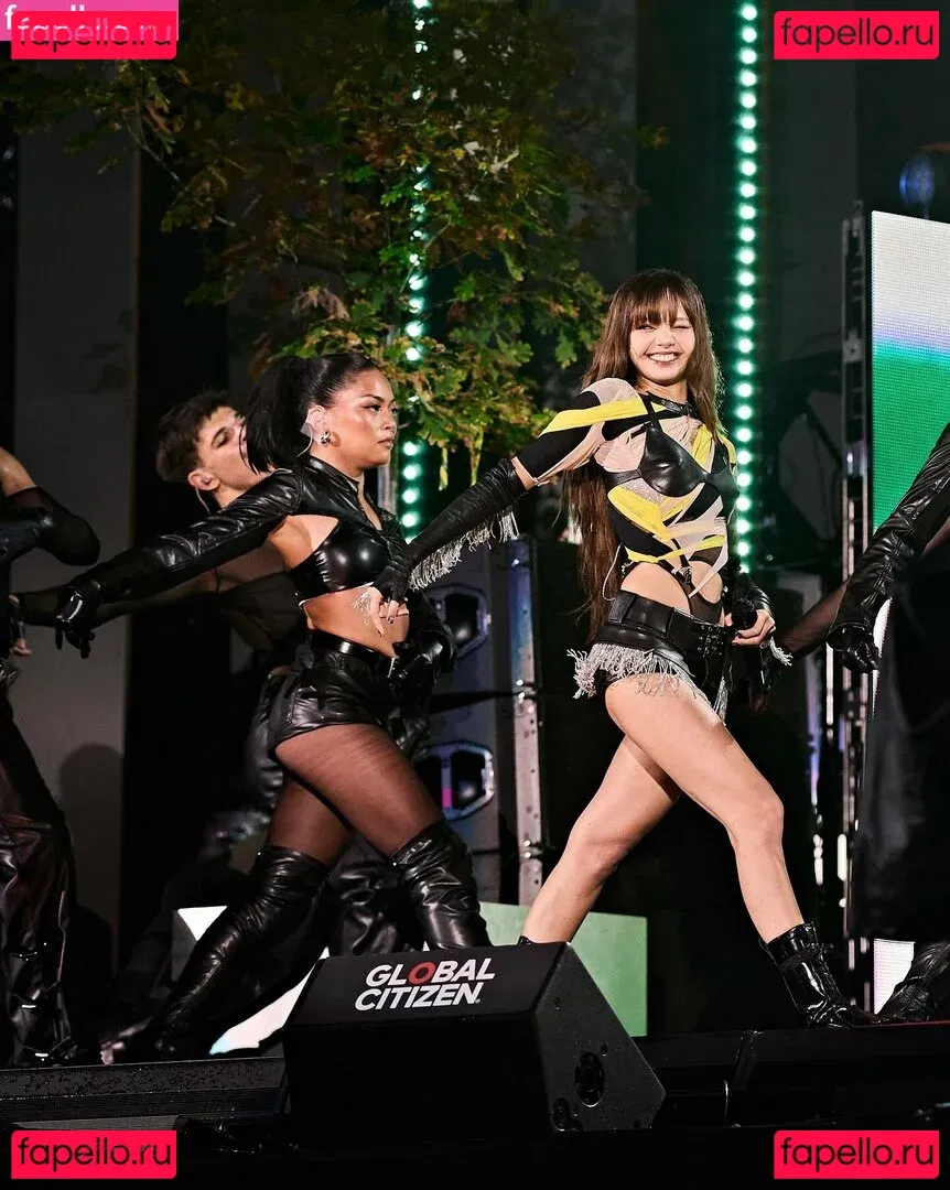 Lisa Blackpink Onlyfans Photo Gallery 