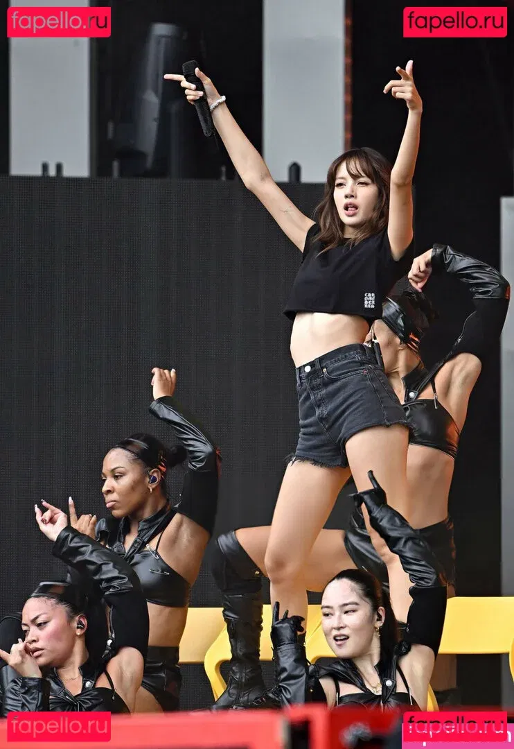 Lisa Blackpink Onlyfans Photo Gallery 