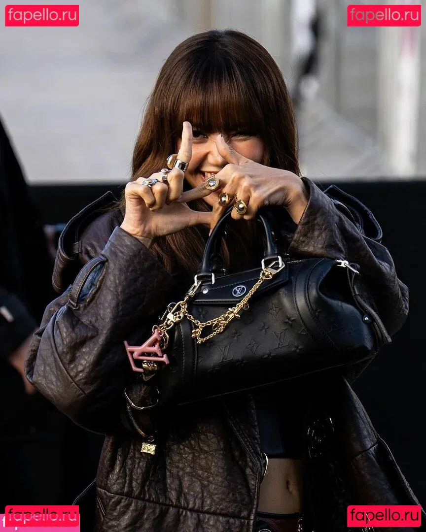 Lisa Blackpink Onlyfans Photo Gallery 