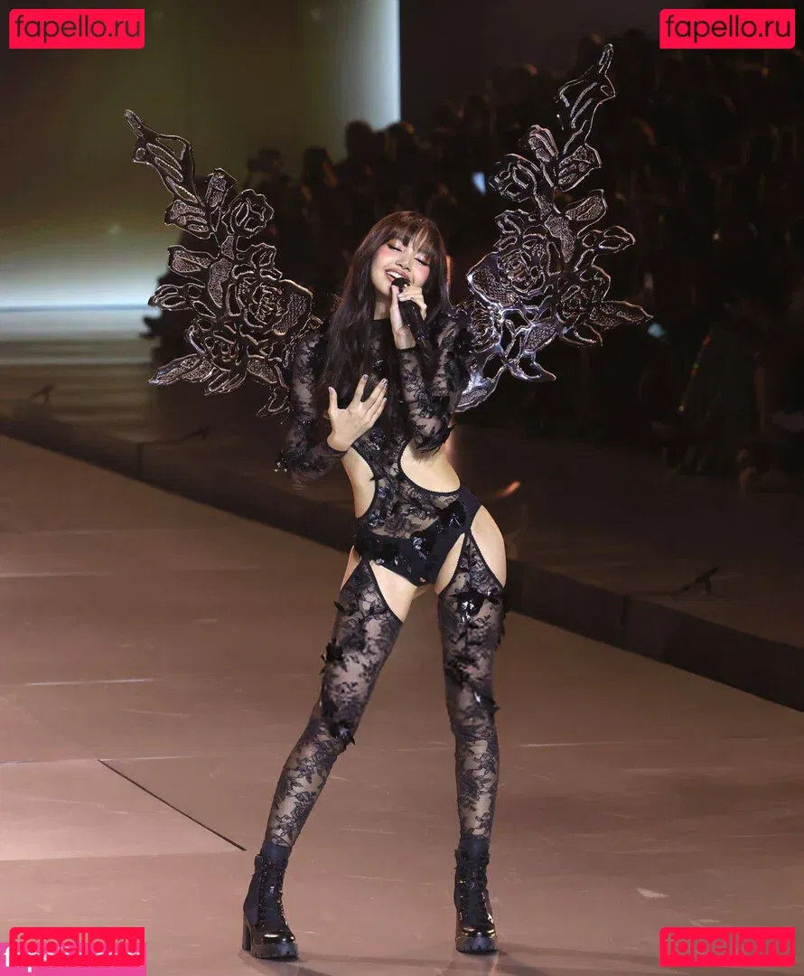 Lisa Blackpink Onlyfans Photo Gallery 