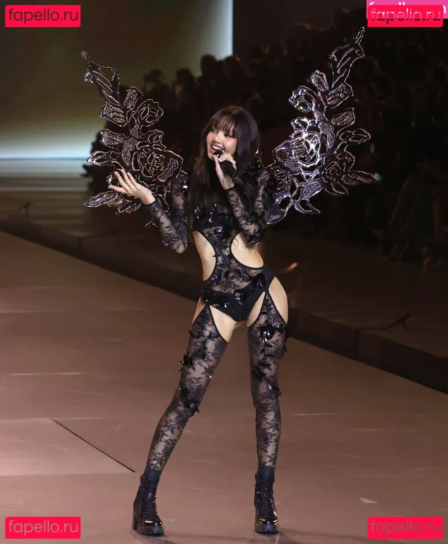 Lisa Blackpink Onlyfans Photo Gallery 