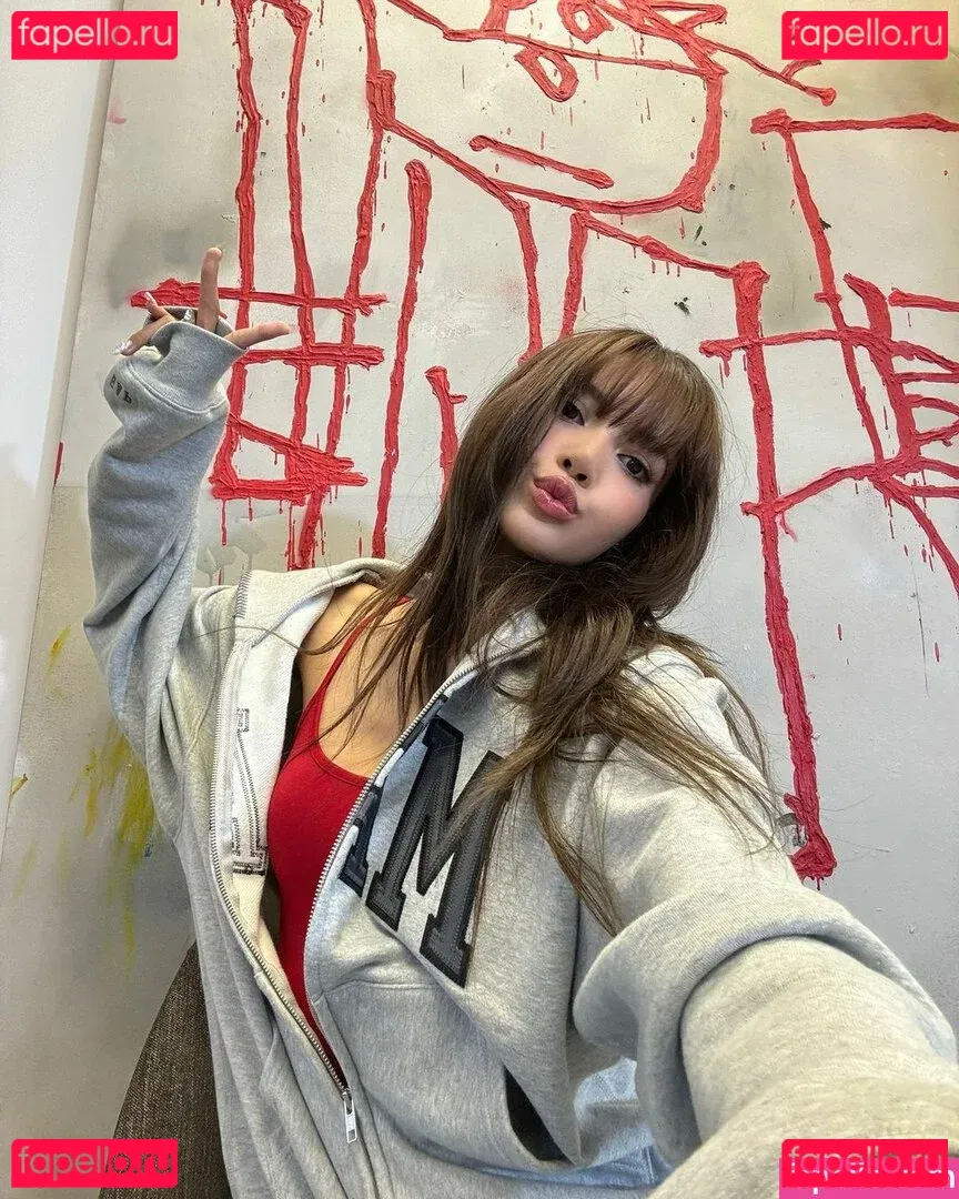 Lisa Blackpink Onlyfans Photo Gallery 