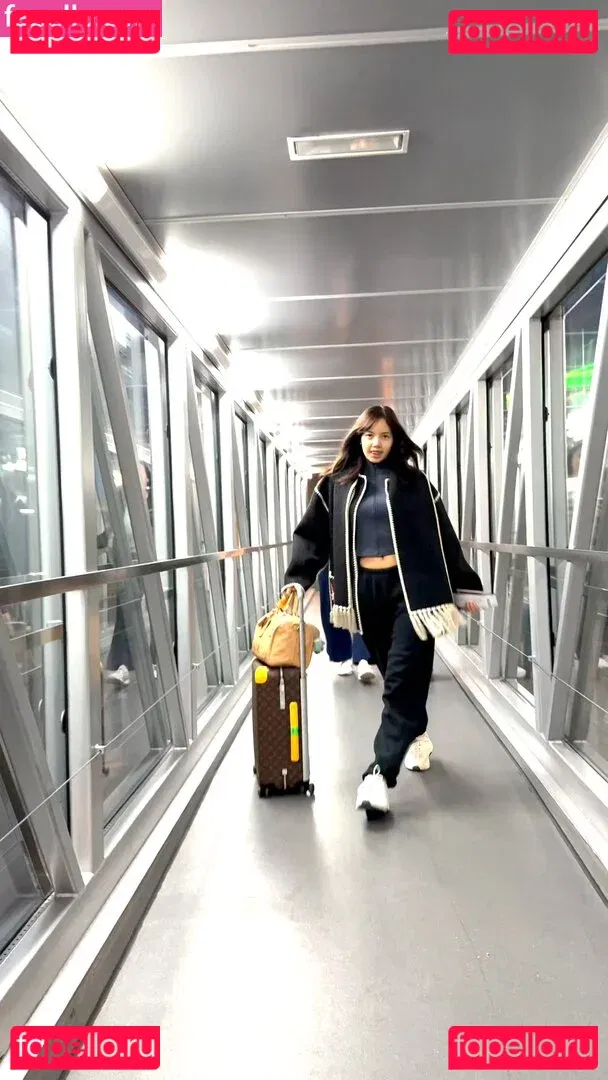 Lisa Blackpink Onlyfans Photo Gallery 