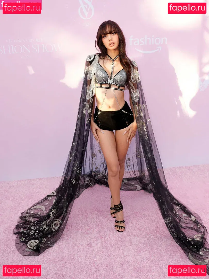 Lisa Blackpink Onlyfans Photo Gallery 