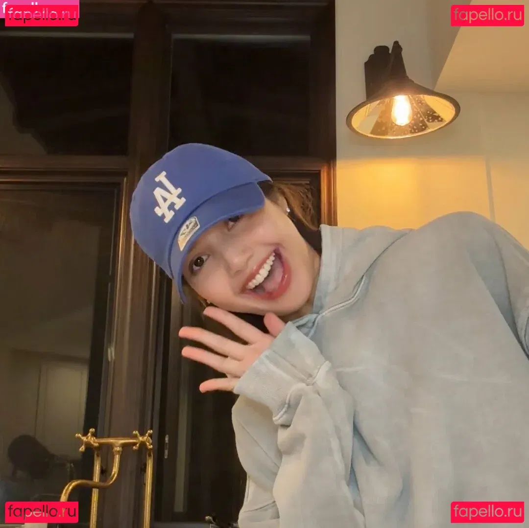 Lisa Blackpink Onlyfans Photo Gallery 