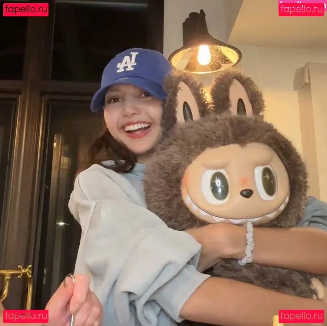 Lisa Blackpink Onlyfans Photo Gallery 