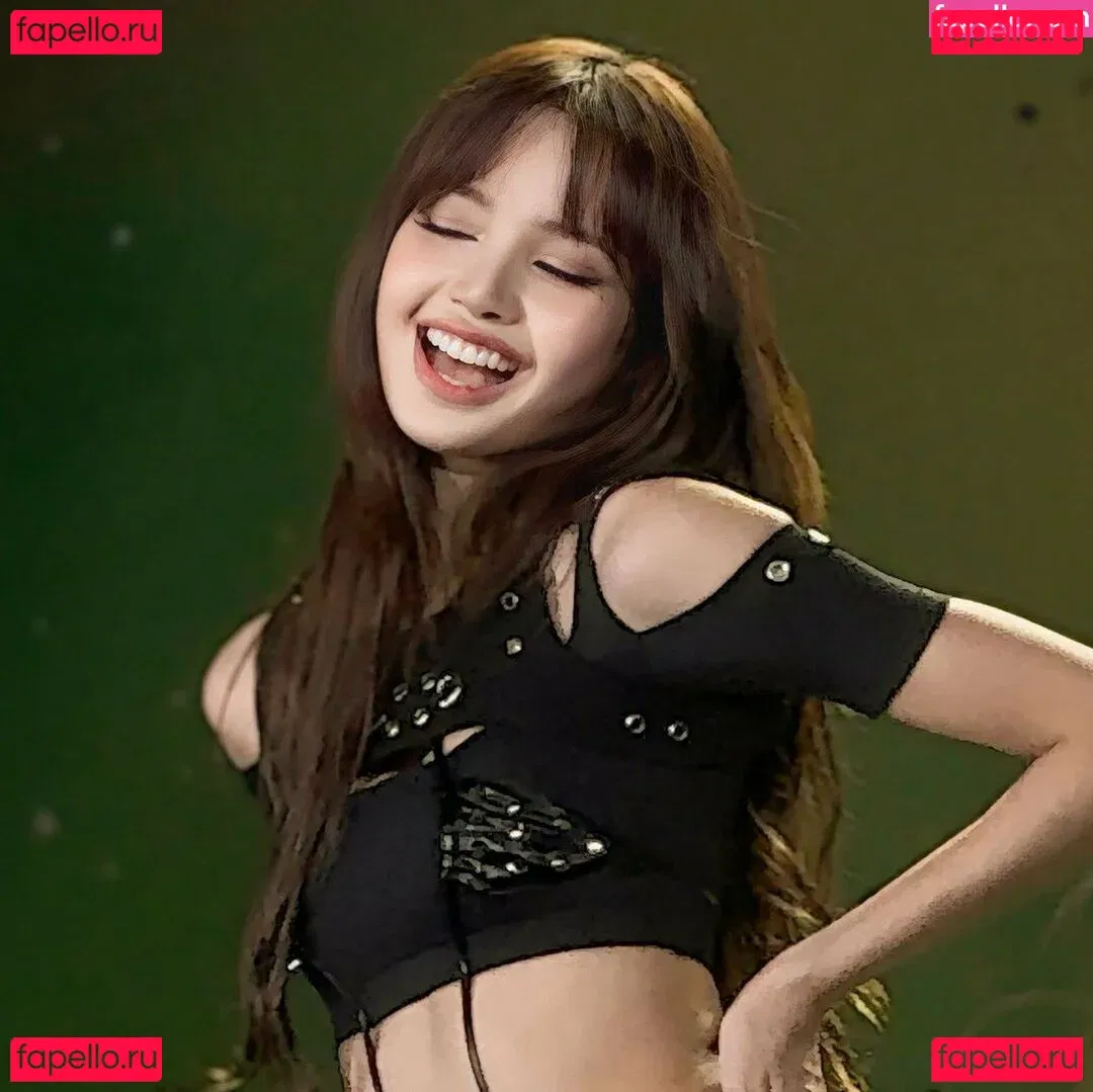 Lisa Blackpink Onlyfans Photo Gallery 