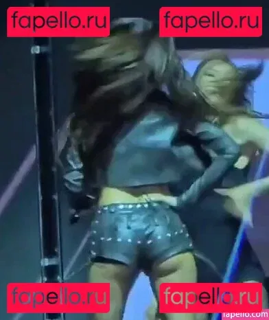 Lisa Blackpink Onlyfans Photo Gallery 