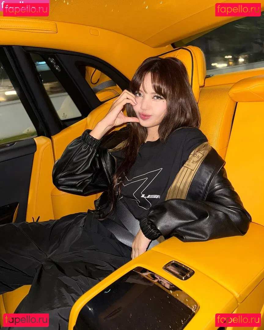 Lisa Blackpink Onlyfans Photo Gallery 