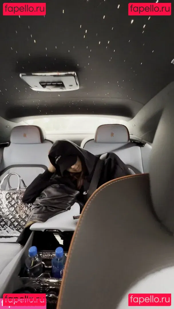 Lisa Blackpink Onlyfans Photo Gallery 