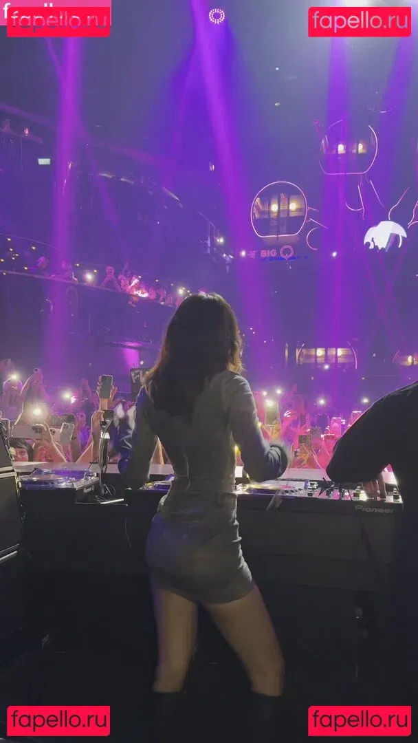 Lisa Blackpink Onlyfans Photo Gallery 