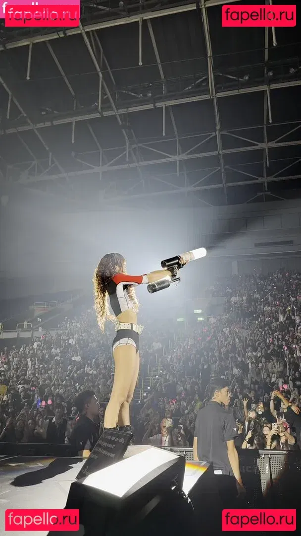 Lisa Blackpink Onlyfans Photo Gallery 