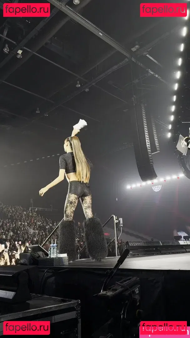 Lisa Blackpink Onlyfans Photo Gallery 