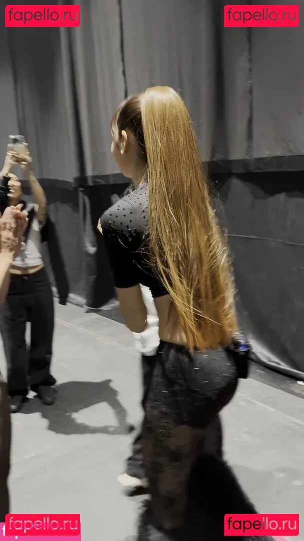 Lisa Blackpink Onlyfans Photo Gallery 