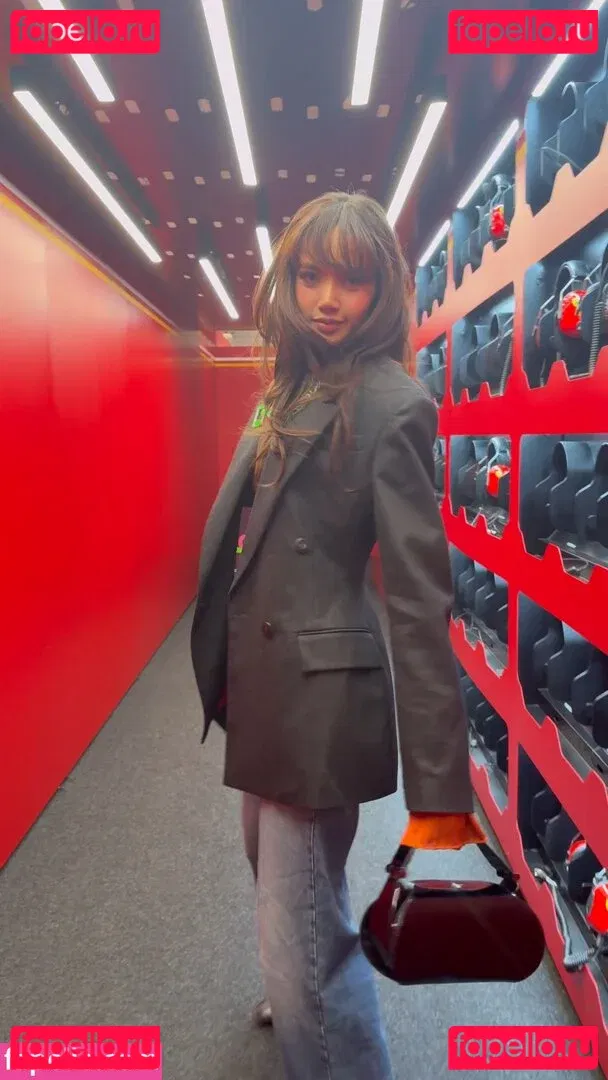 Lisa Blackpink Onlyfans Photo Gallery 