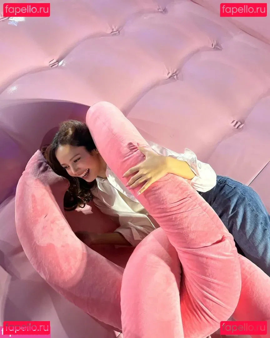 Lisa Blackpink Onlyfans Photo Gallery 