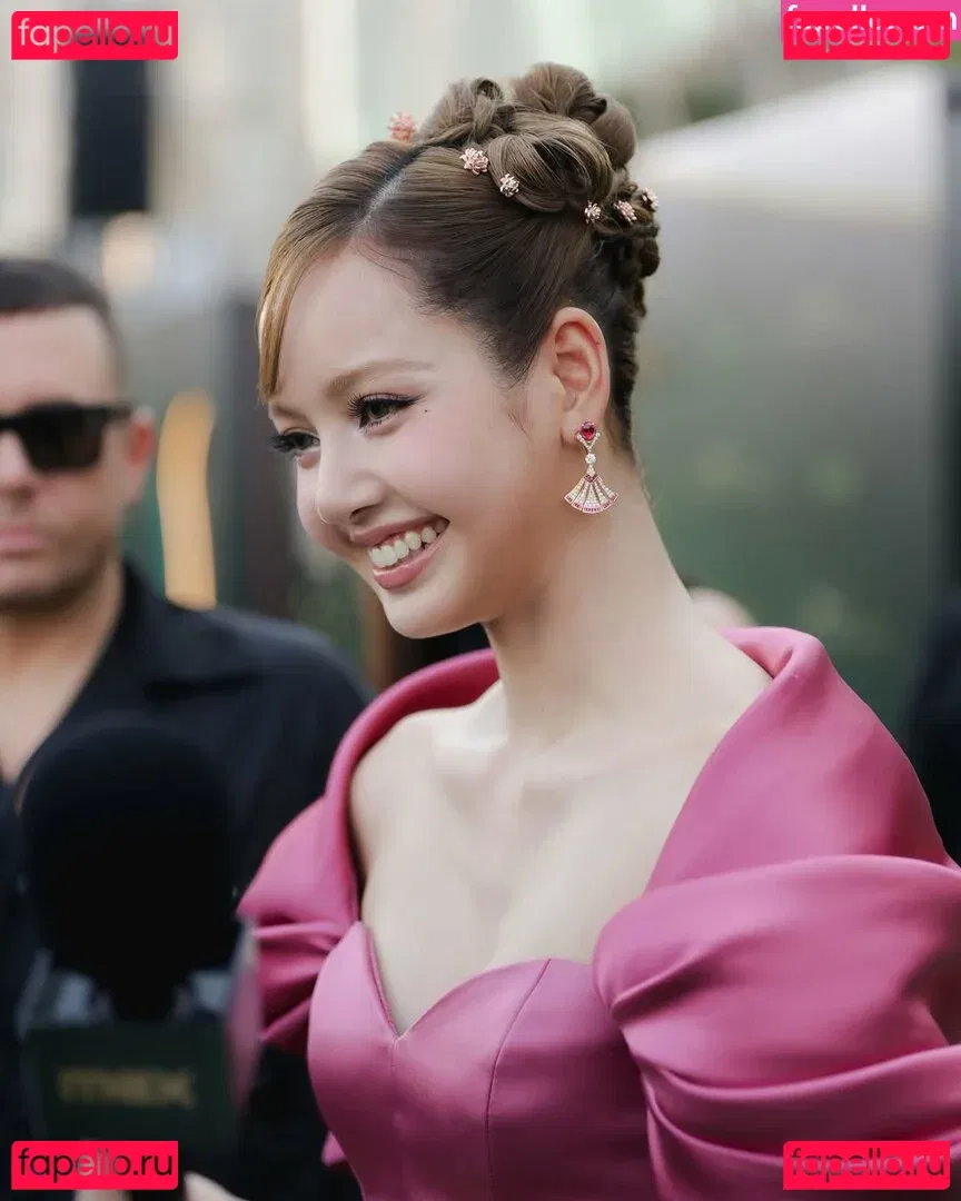 Lisa Blackpink Onlyfans Photo Gallery 