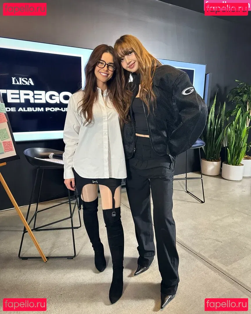 Lisa Blackpink Onlyfans Photo Gallery 