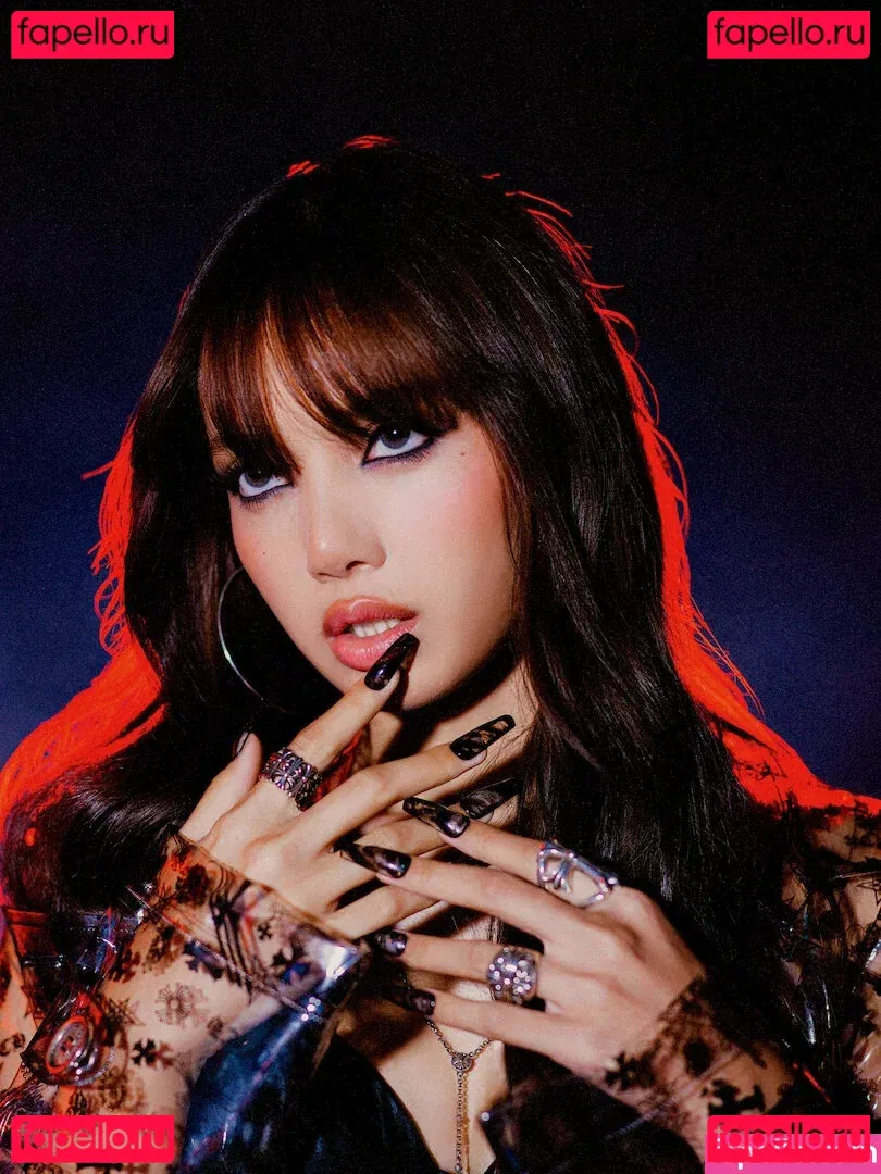 Lisa Blackpink Onlyfans Photo Gallery 