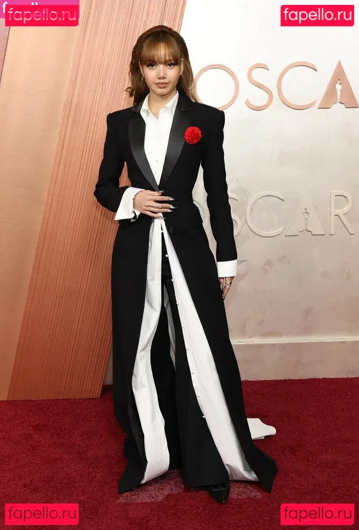 Lisa Blackpink Onlyfans Photo Gallery 