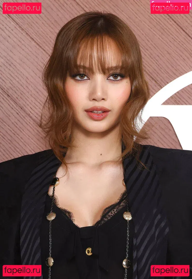 Lisa Blackpink Onlyfans Photo Gallery 