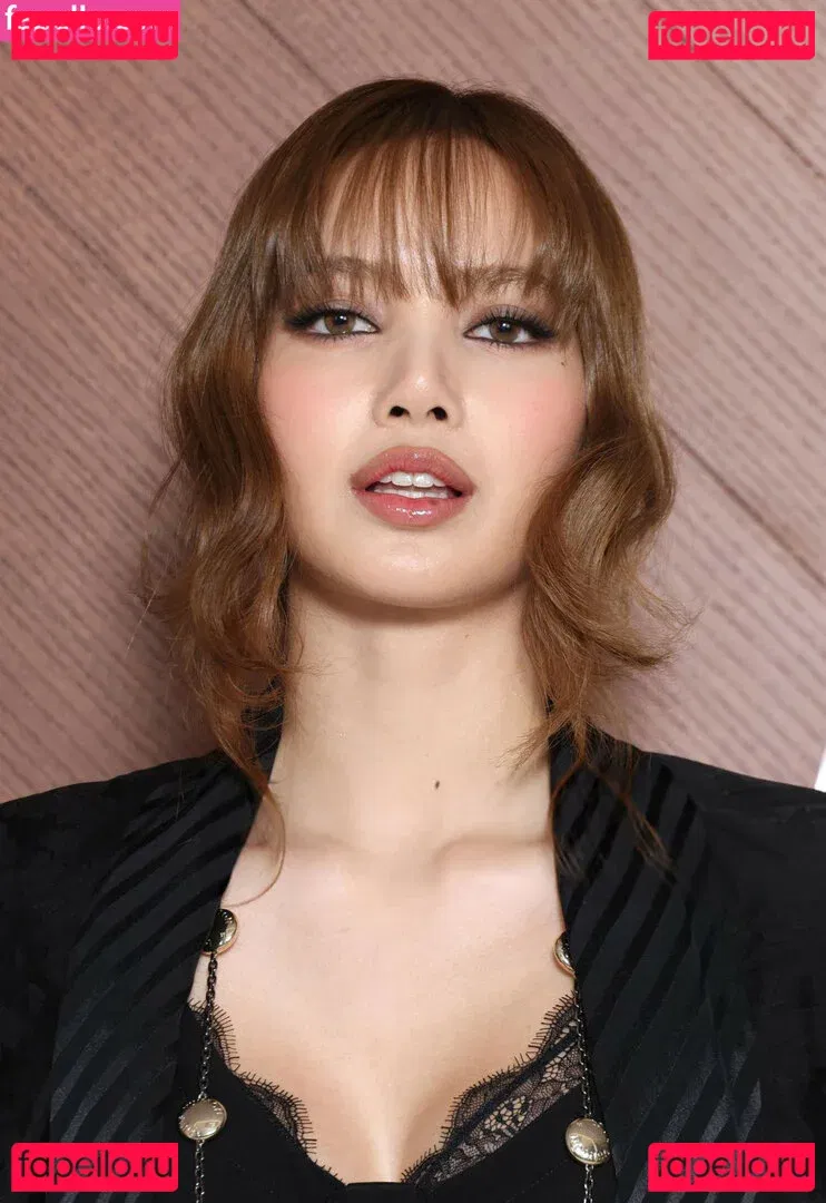 Lisa Blackpink Onlyfans Photo Gallery 