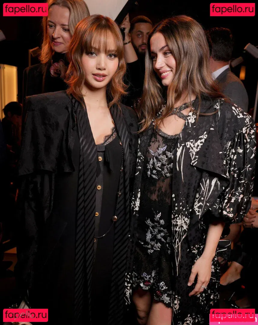 Lisa Blackpink Onlyfans Photo Gallery 