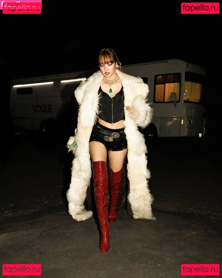 Lisa Blackpink Onlyfans Photo Gallery 