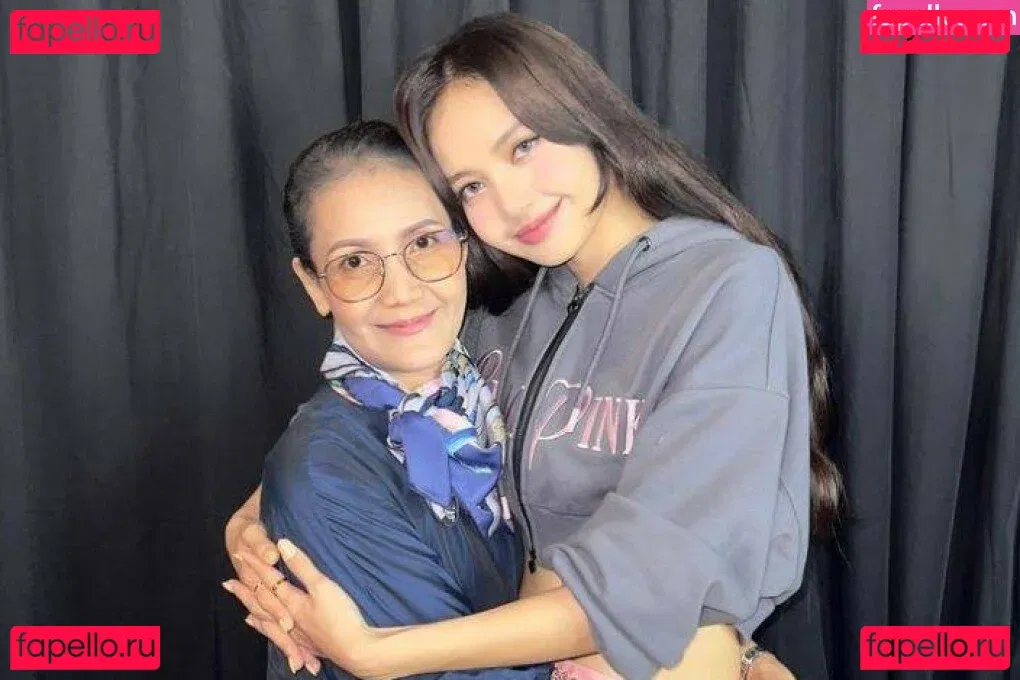 Lisa Blackpink Onlyfans Photo Gallery 