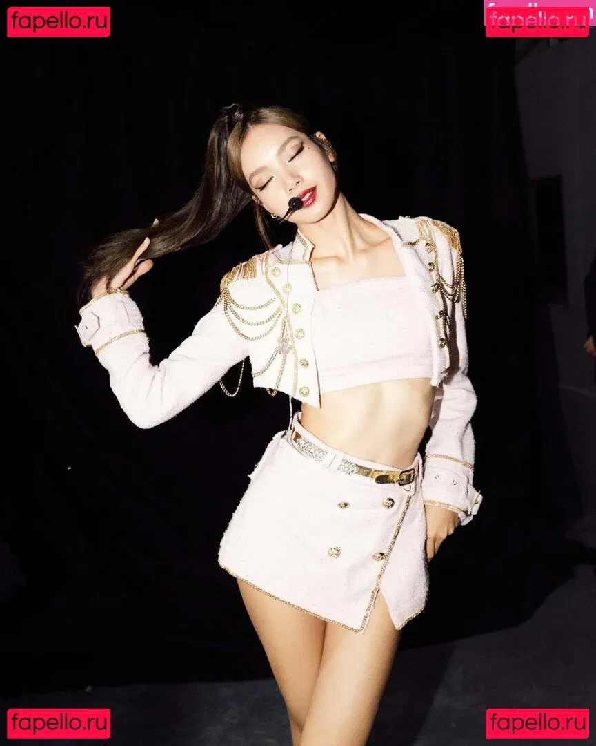 Lisa Blackpink Onlyfans Photo Gallery 
