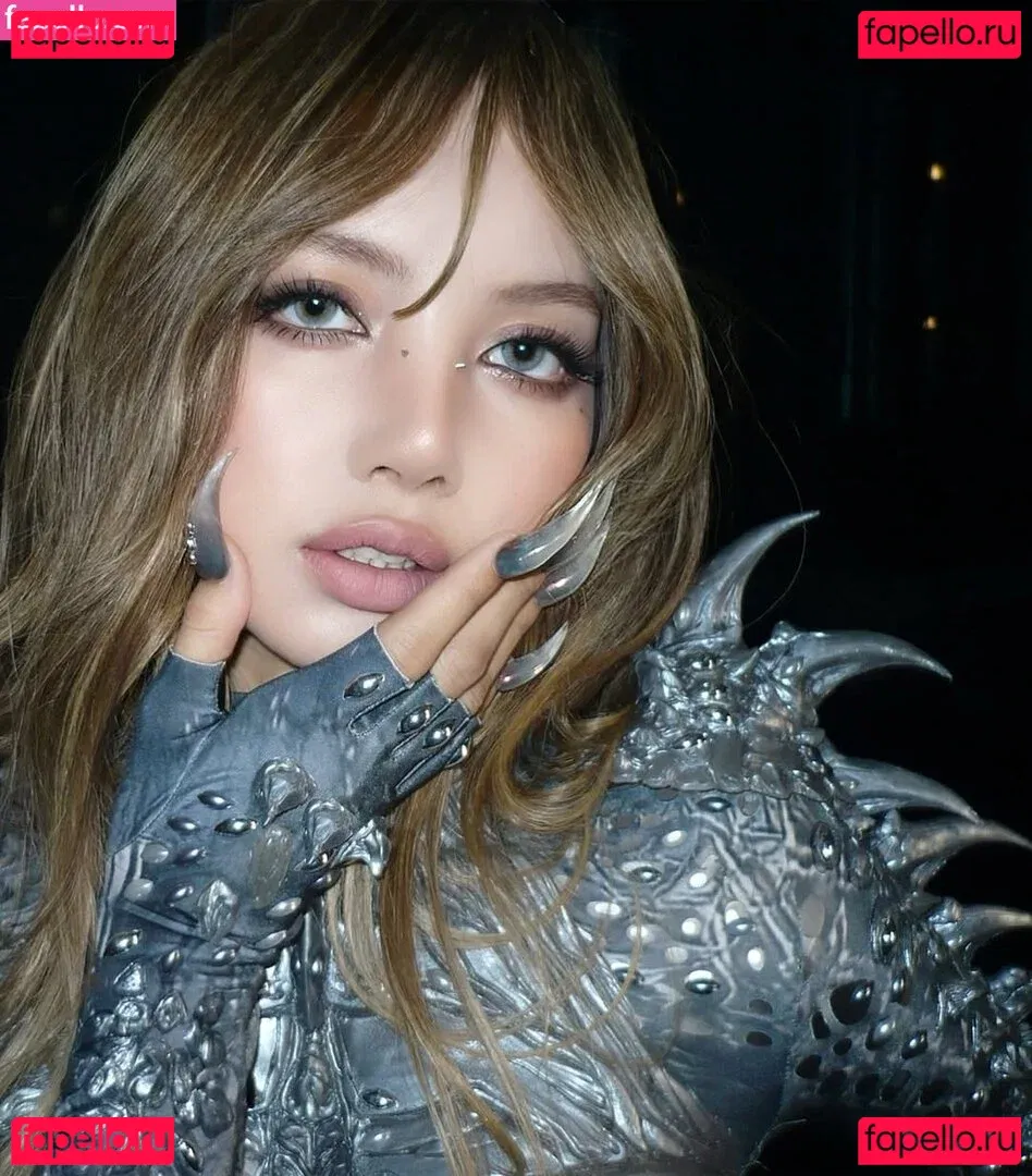 Lisa Blackpink Onlyfans Photo Gallery 