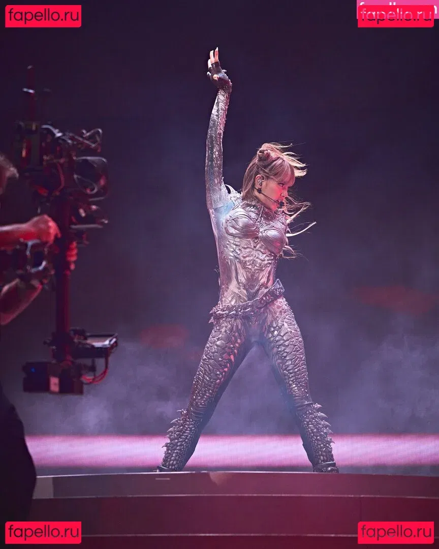 Lisa Blackpink Onlyfans Photo Gallery 