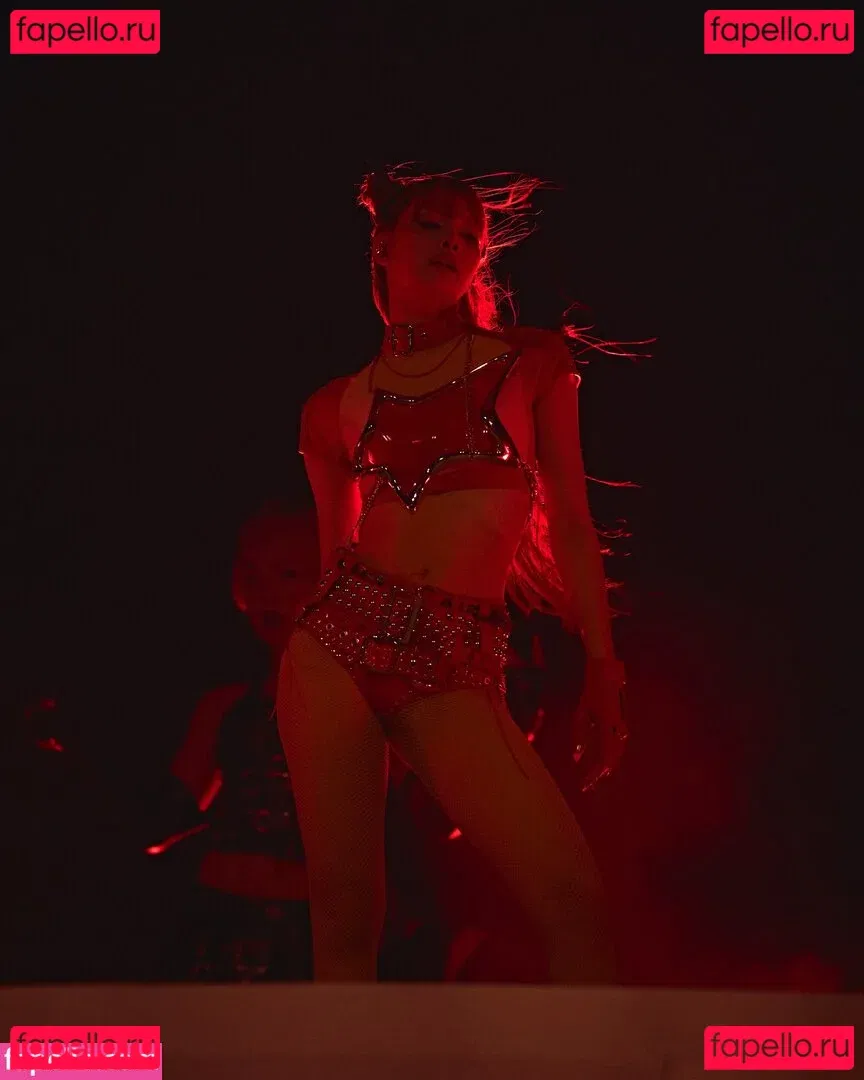 Lisa Blackpink Onlyfans Photo Gallery 