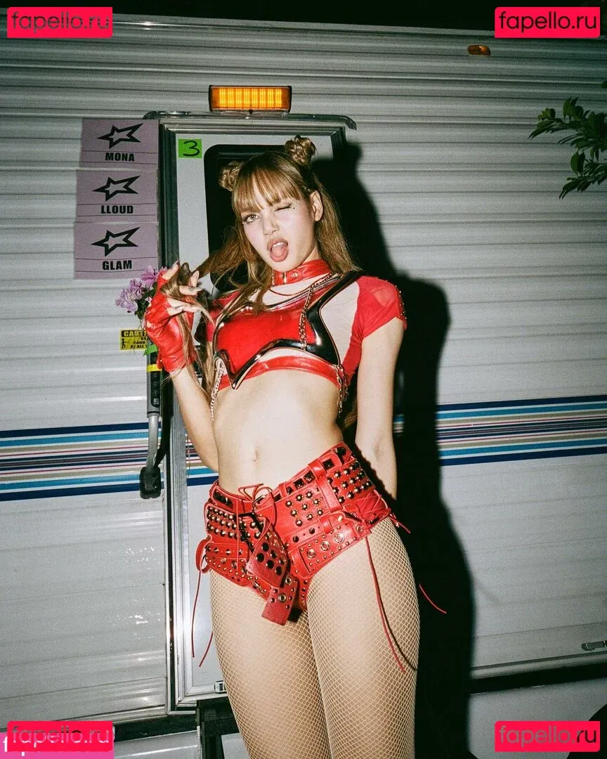 Lisa Blackpink Onlyfans Photo Gallery 