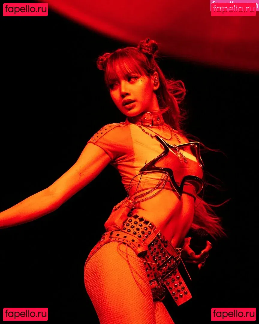 Lisa Blackpink Onlyfans Photo Gallery 