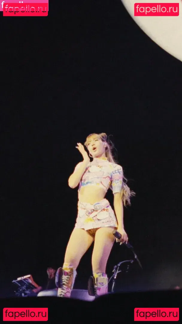 Lisa Blackpink Onlyfans Photo Gallery 