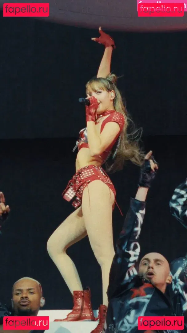 Lisa Blackpink Onlyfans Photo Gallery 