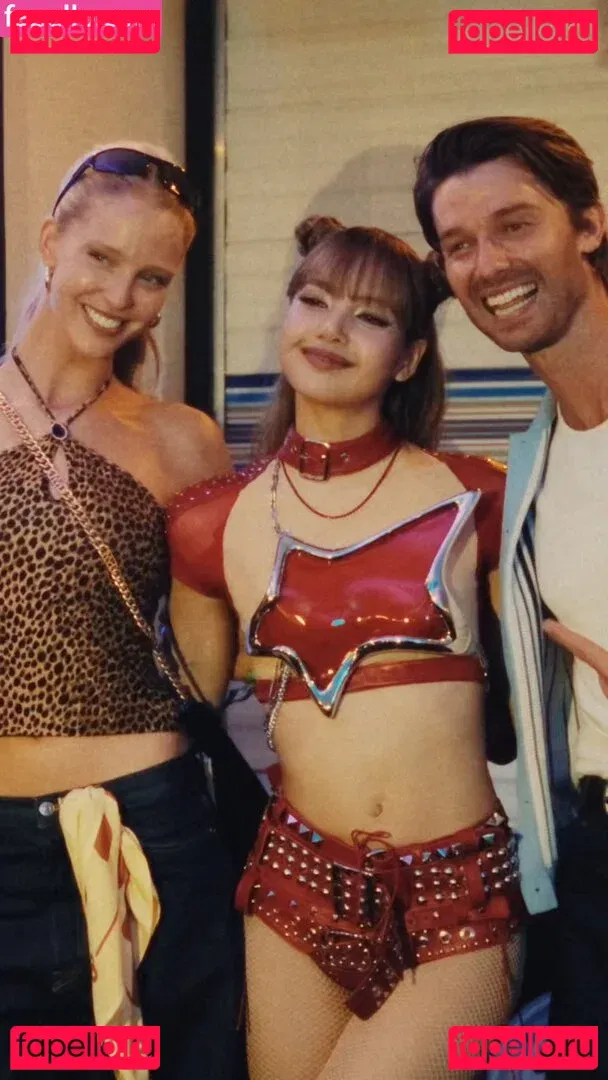 Lisa Blackpink Onlyfans Photo Gallery 