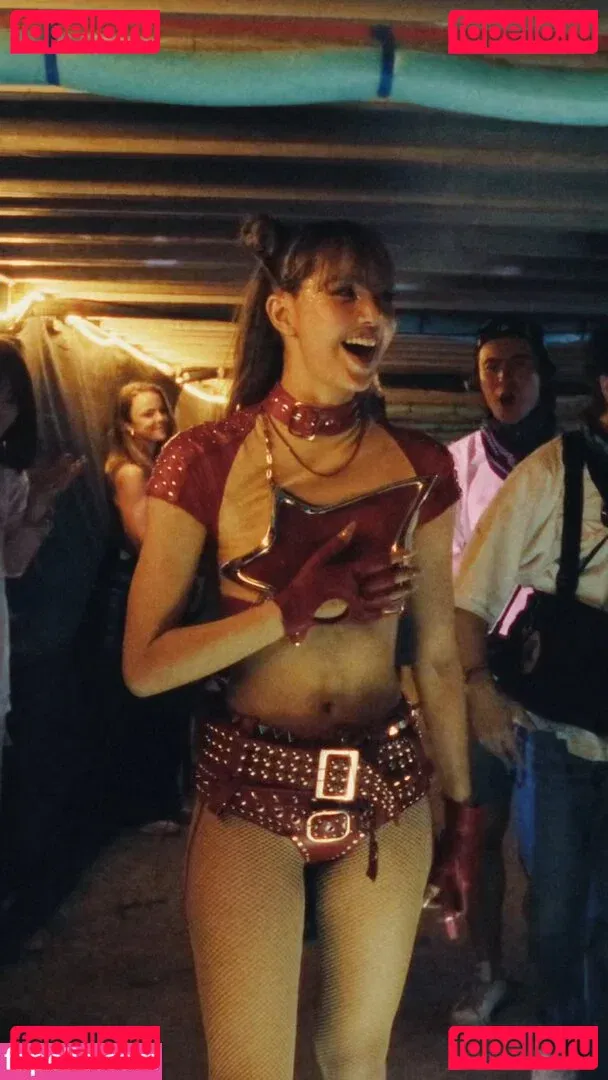 Lisa Blackpink Onlyfans Photo Gallery 