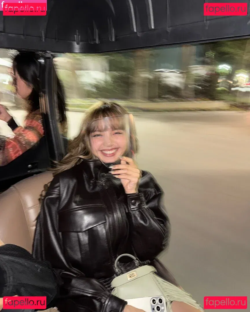Lisa Blackpink Onlyfans Photo Gallery 